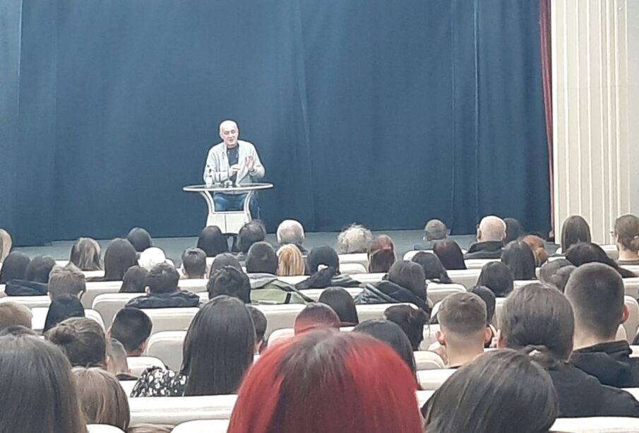 Preuzeto sa izvora: Grad Kruševac
